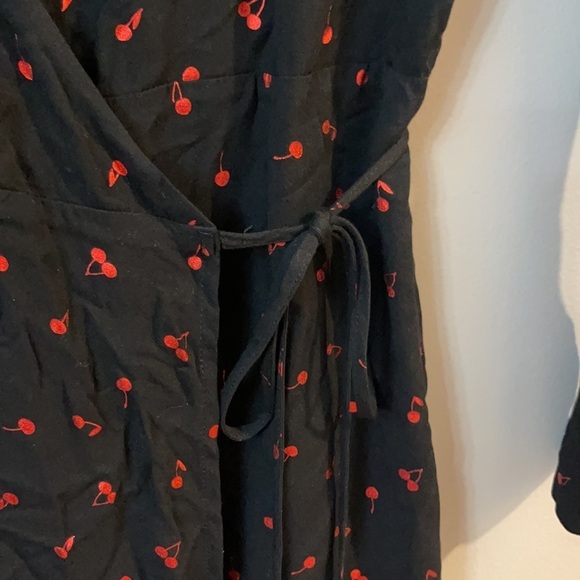 Rails Lola Metallic Cherries Long Sleeve Wrap Dress XS - Picture 7 of 9